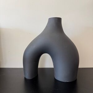 H&M Home large stoneware vase modern shelf decor cb2 irregular art arch rh